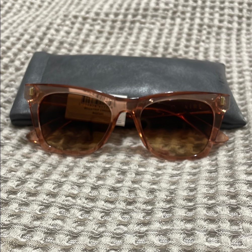 Stylish Pink Sunglasses with Case